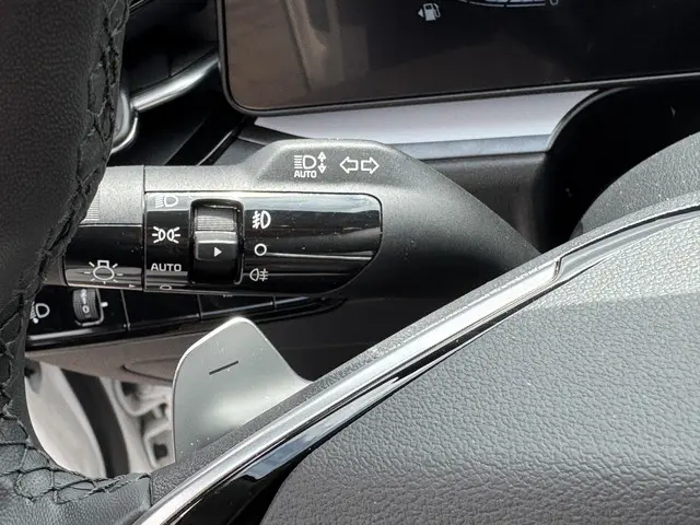Kia Niro 1.6 GDi Hybrid DynamicLine 2023 Hybride Benzine 26