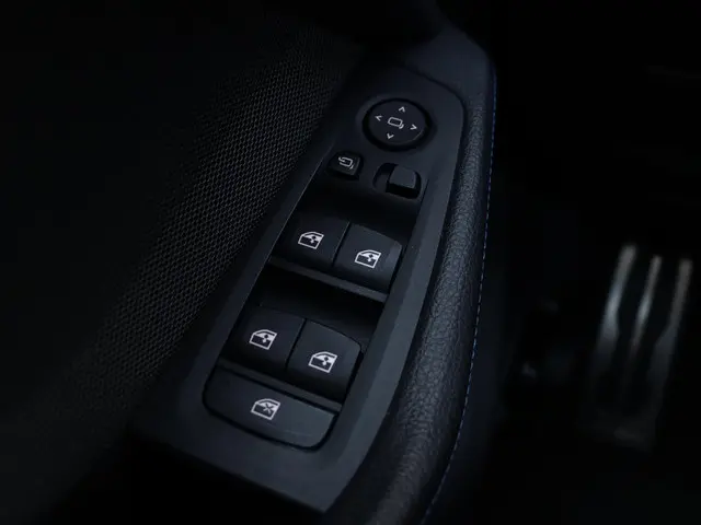 BMW 2 Serie Gran Coupé 218i 2020 Benzine 32