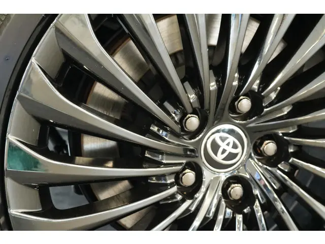 Toyota Mirai Prestige, 2021 Waterstof 16