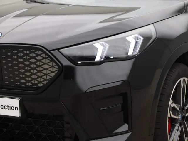 BMW iX2 eDrive20 65kWh 2024 Elektrisch 20