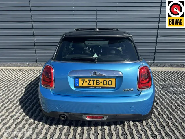 MINI Cooper Mini 1.5 Chili Business 2015 Benzine 10