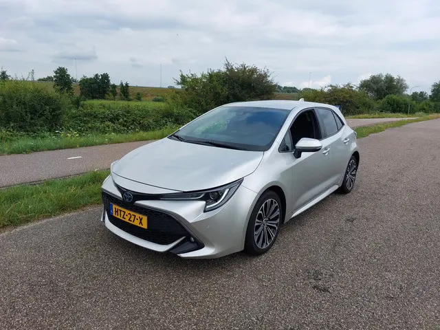 Toyota Corolla 2