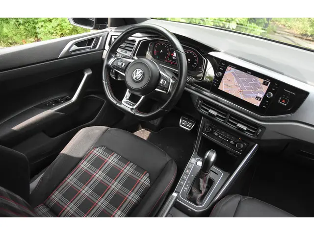 Volkswagen Polo 2.0 GTI 2020 Benzine 34