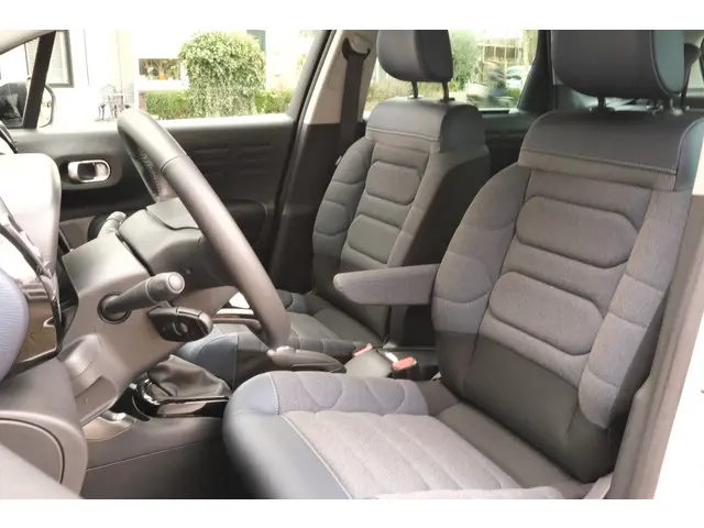Citroën C3 Aircross PT 130 Automaat Shine 2021 Benzine 26