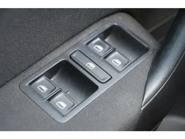 Volkswagen Polo 1.0 Trendline 2014 Benzine 18