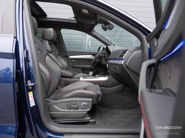 Audi Q5 55 TFSI e quattro S-Line 2020 Hybride Benzine 21