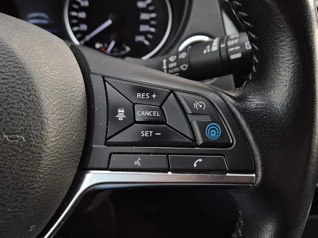 Nissan QASHQAI 1.3 DIG-T Tekna + 2019 Benzine 23