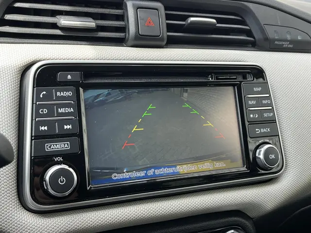 Nissan Micra 0.9 IG-T N-Connecta 2018 Benzine 12