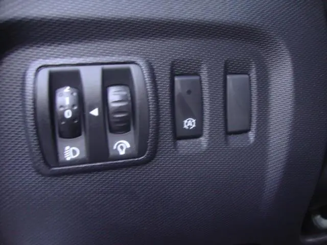 Renault Captur 0.9 TCe Dynamique (NAVI ) 2013 Benzine 22