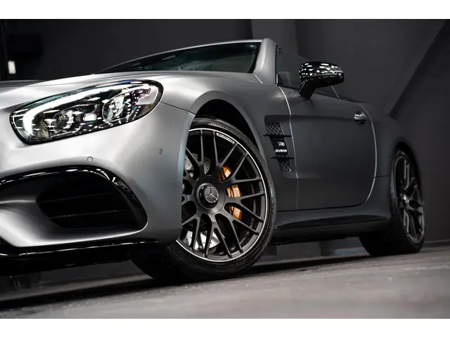 Mercedes-Benz SL AMG 63 2017 Benzine 5