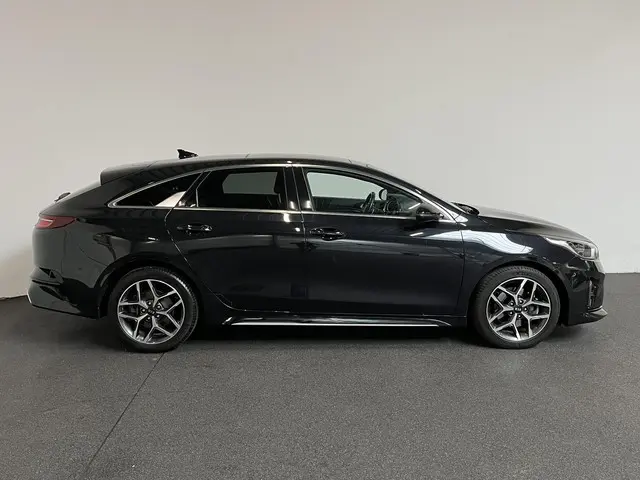 Kia ProCeed 1.5 T-GDi MHEV GT-Line Edition 2021 Benzine 10