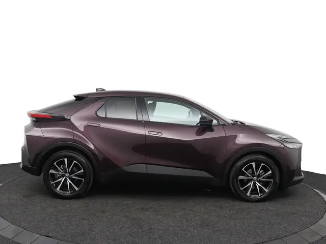 Toyota C-HR 1.8 Hybrid 140 Dynamic 2024 Hybride Benzine 13