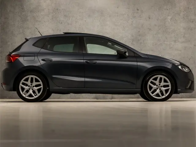 SEAT Ibiza 1.0 TSI FR Intense Sport 2020 Benzine 4