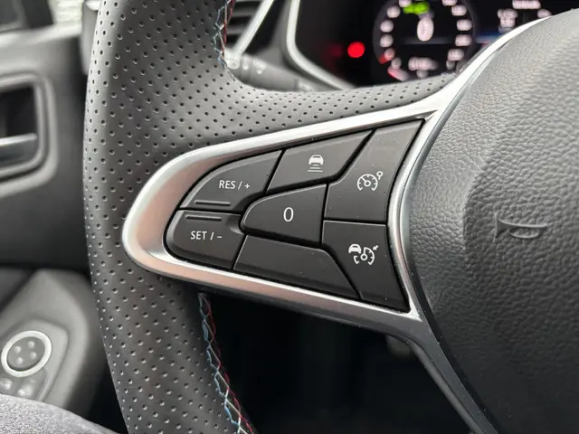 Renault Clio 1.0 TCe 90 GPF esprit Alpine 2024 Benzine 28