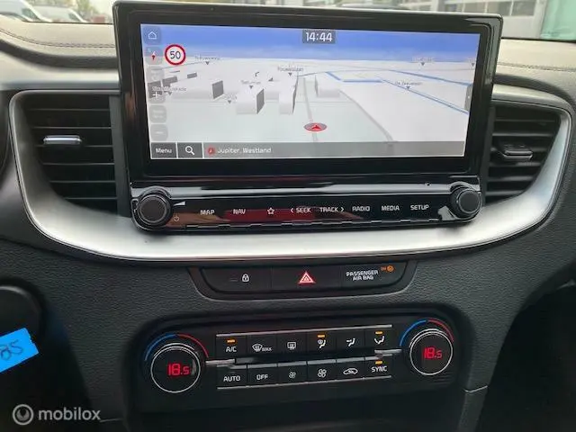 Kia Ceed Sportswagon 1.0 T-GDi DynamicLine 2022 Benzine 25