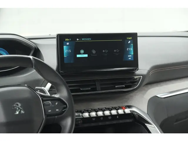 Peugeot 3008 HYbrid4 300 GT 2023 Hybride Benzine 65