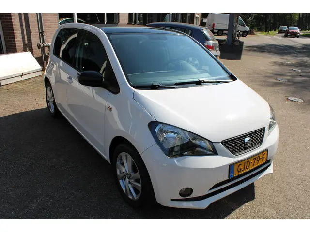SEAT Mii 1.0 Sport 2015 Benzine 3