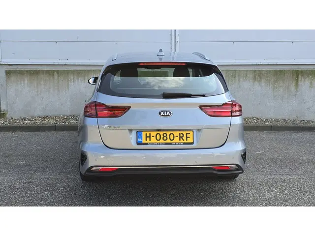 Kia Ceed Sportswagon 1.4 T-GDi DynamicLine 2020 Benzine 6