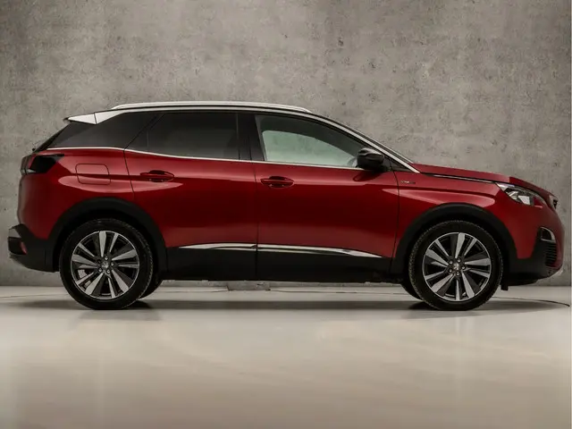 Peugeot 3008 1.2 PureTech GT Line 2018 Benzine 4