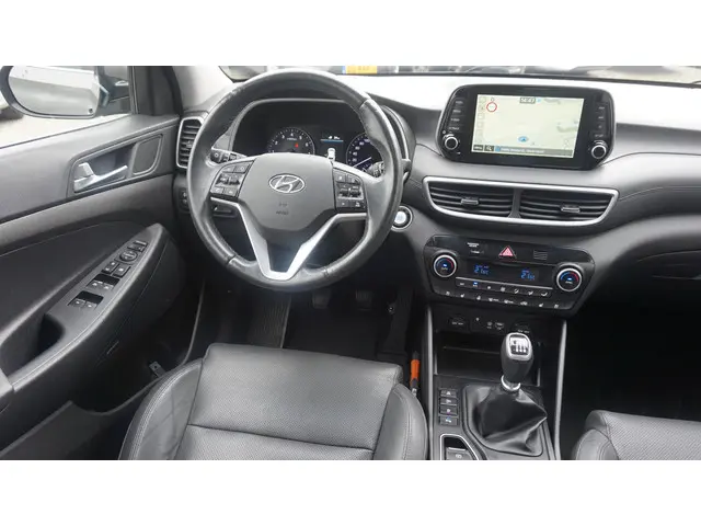 Hyundai Tucson 1.6 GDI Premium 2019 Benzine 8