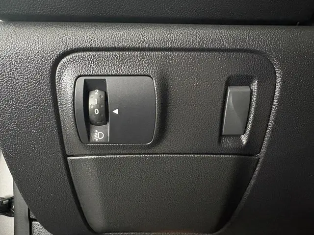 Renault Talisman Estate 1.3 TCe Limited 2020 Benzine 31