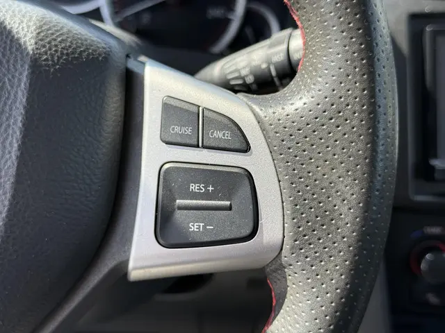 Suzuki Swift 1.6 Sport 2012 Benzine 17