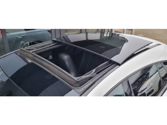 Mercedes-Benz CLA Shooting Brake 180 2018 Benzine 7