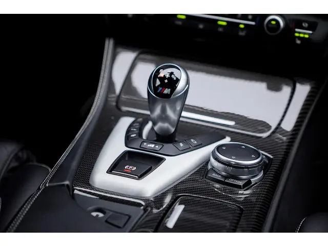 BMW M5 5-serie Competition Edition 2017 Benzine 53