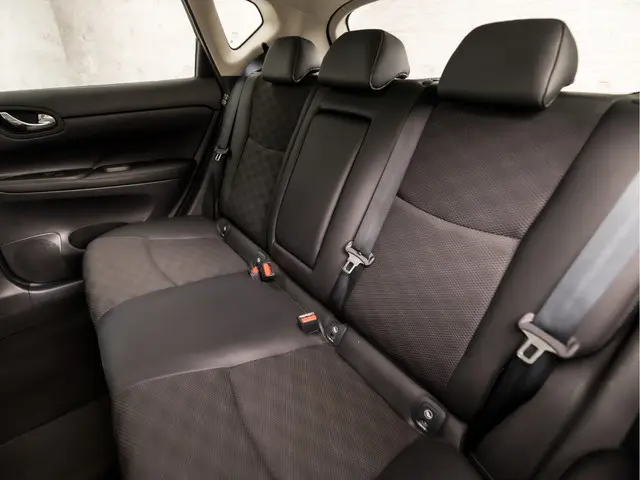 Nissan Pulsar 1.2 DIG-T Tekna 2017 Benzine 16