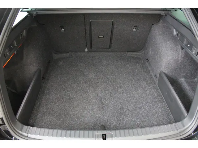 Škoda Octavia Combi 1.0 TSI Sport Business 2023 Benzine 5