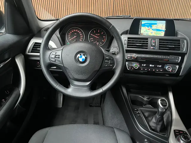 BMW 1 Serie 116d EDE Sport 2015 Diesel 12