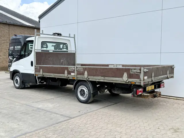 Iveco Daily 35S14 2.3 2019 Diesel 2