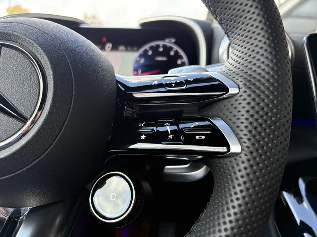 Mercedes-Benz SL Roadster AMG 63 4MATIC+ 2022 Benzine 20