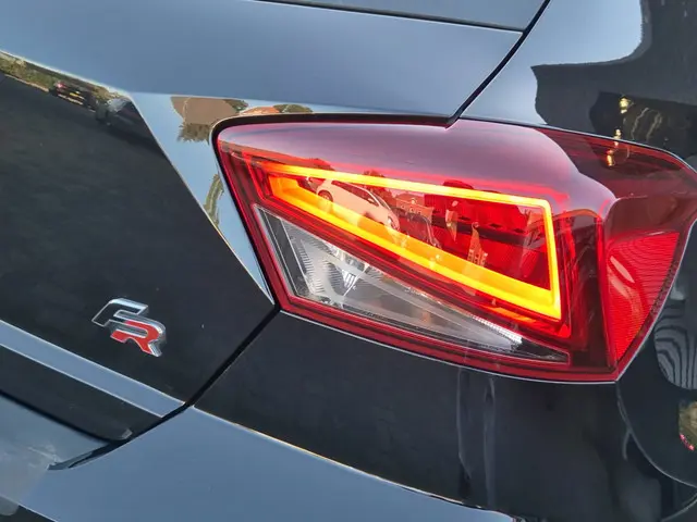 SEAT Ibiza 1.0 TSI FR Business Intense 2018 Benzine 7