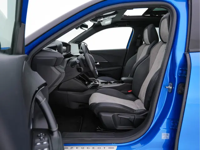 Peugeot e-2008 EV GT 50 kWh {SOH-91%} 2020 Elektrisch 8
