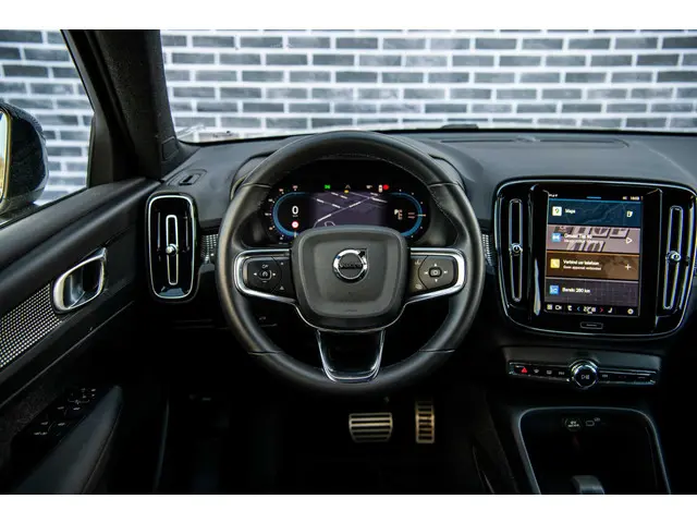 Volvo XC40 Recharge Core 2022 Elektrisch 4
