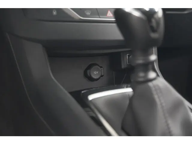 Peugeot 308 PureTech 110 Blue Lease Active 2021 Benzine 42