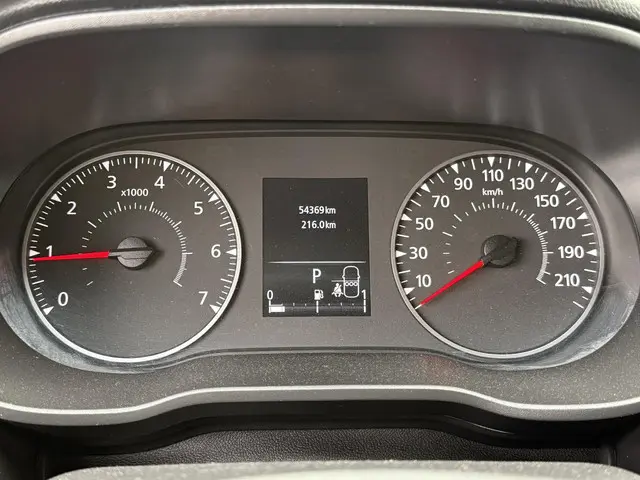 Dacia Duster TCe 150 Journey 2023 Benzine 4