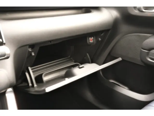 Citroën C3 Aircross PT 130 Automaat Shine 2021 Benzine 34