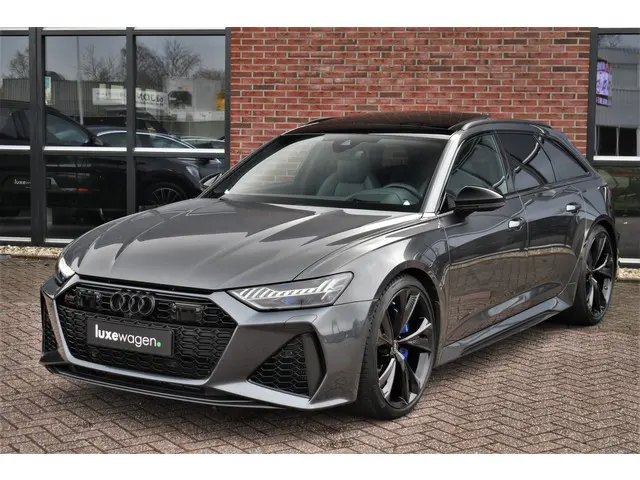 Audi RS6 Avant 4.0 TFSI quattro 2022 Benzine 64