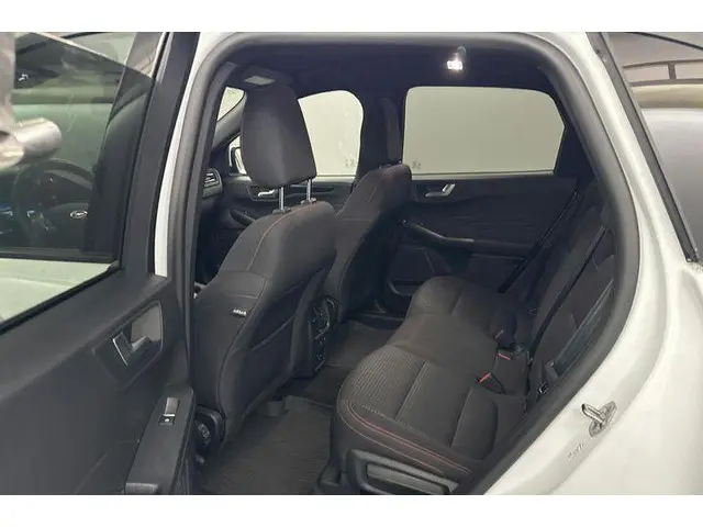 Ford Kuga 2.5 PHEV ST-Line 2022 Hybride Benzine 7