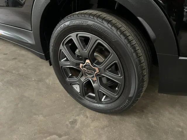 Fiat 500X FIAT sport H Leder, navi, clima 2018 Benzine 20