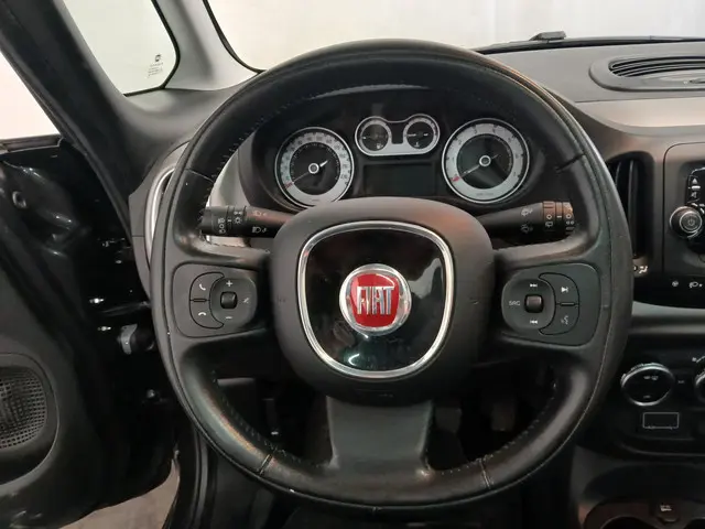 Fiat 500L 0.9 TwinAir Lounge SCHADEAUTO!! 2017 Benzine 11