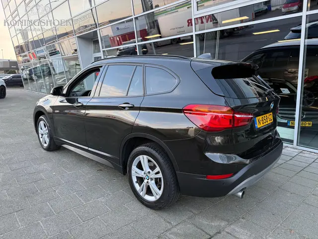 BMW X1 SDrive18i 2018 Benzine 5