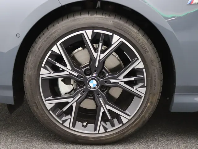 BMW 1 Serie 120 2025 Benzine 7