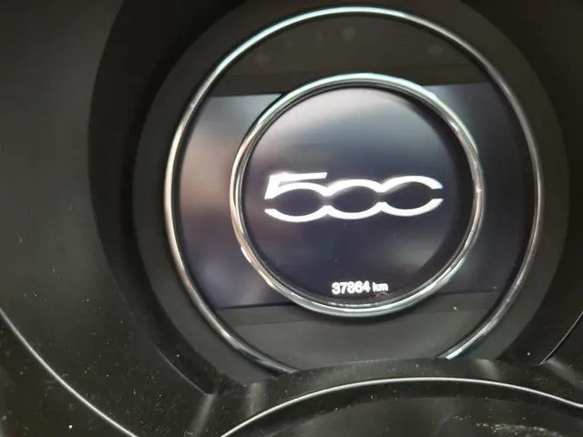 Fiat 500 1.0 Hybrid Dolcevita 2023 Benzine 4