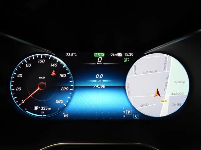Mercedes-Benz GLC 300e 4MATIC AMG 2021 Hybride Benzine 25