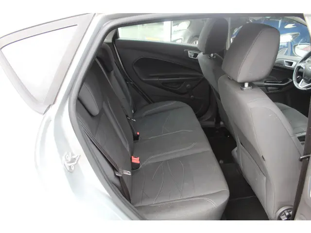 Ford Fiesta 1.0 Style 2015 Benzine 19