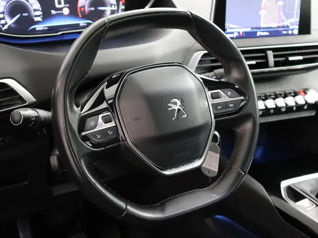 Peugeot 3008 1.2 PureTech GT Line 2016 Benzine 17
