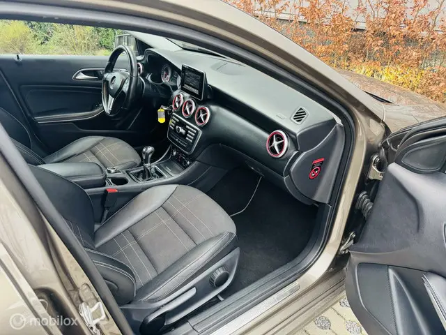 Mercedes-Benz A-Klasse 200 Ambition 2013 Benzine 11